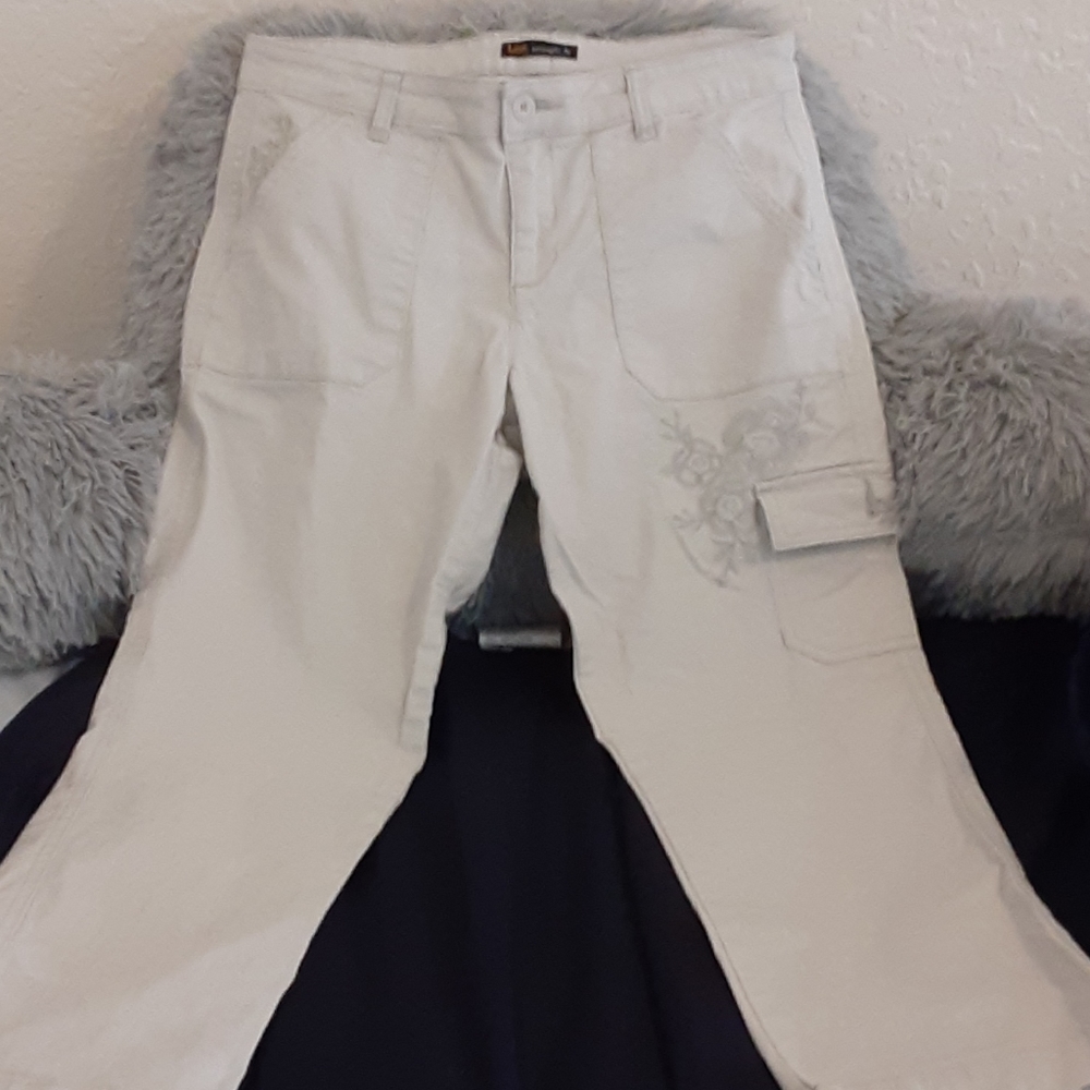 🔥🔥Lee straight fit capris size med